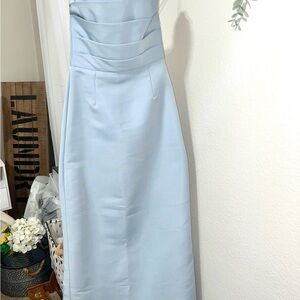 Sonia Dress in color Ice